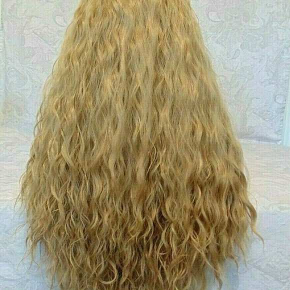 Lace Front, 3.5" Part, Dk Blonde Long Wavy Wig - Picture 9 of 13